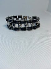 Load image into Gallery viewer, Roger Bracelet
