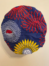 Load image into Gallery viewer, Tribal Print Bonnet (Sized)
