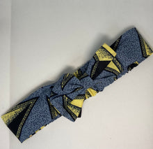 Load image into Gallery viewer, Tribal Print Headband
