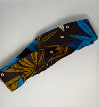 Load image into Gallery viewer, Tribal Print Headband
